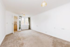 Lounge- click for photo gallery